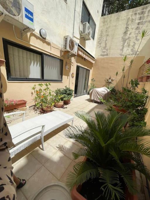 Lovely, Modern, Bright Maisonette. Heart Of סליאמה מראה חיצוני תמונה